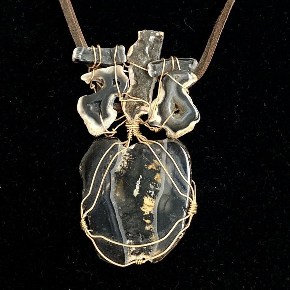 Large Agate Wrapped 4” Pendant Necklace Leather Gold Filled Wire Brutalist Style - Picture 1 of 5